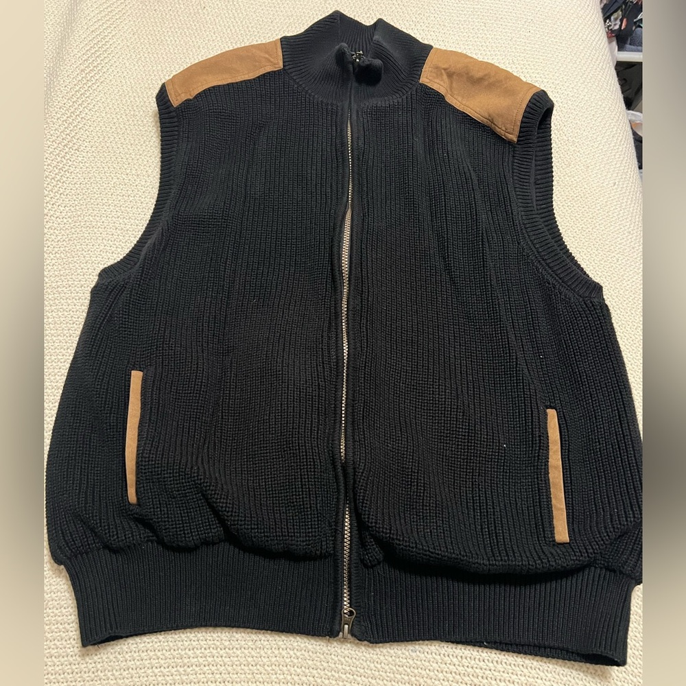 Orvis Men’s XL Black Knit Full Zip Vest Brown Suede Accents